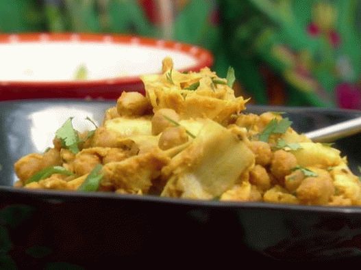 صورة للخرشوف مع الحمص والتوابل مع جارام ماسالا