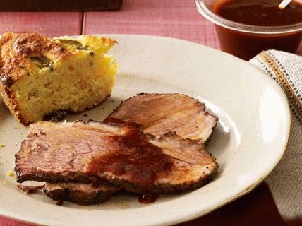 صورة لشواء لحم بريسكيت على الطريقة الأمريكية الجنوبية