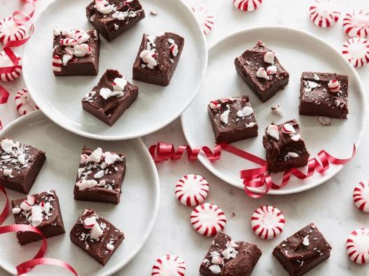 Photo قزحية سريعة وسهلة مع حلوى النعناع