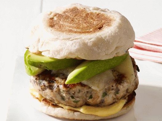 Photo Turkey and English Muffin Burger