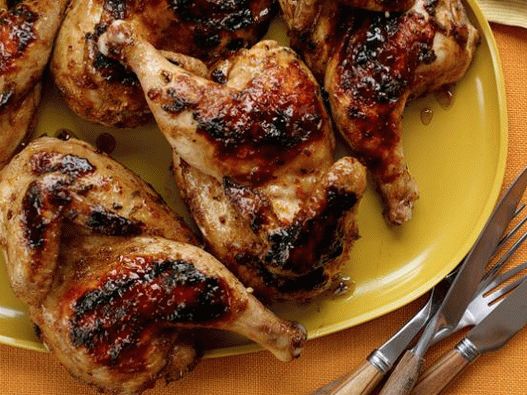 صورة من الخضروات المشوية مع صلصة النطر