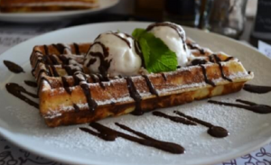 مفاجأة حلوى