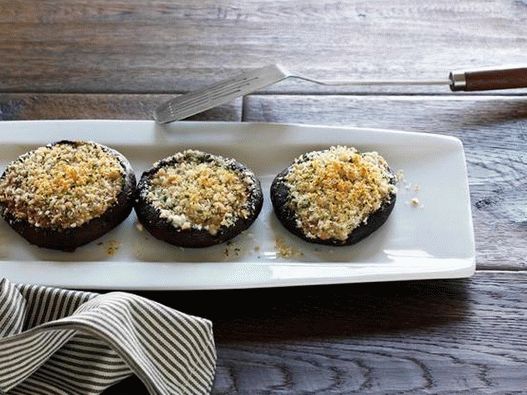 قبعات فطر محشوة بالصور مخبوزة في الفرن