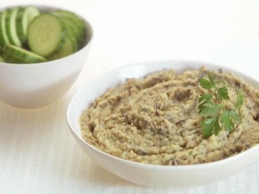 صورة الحمص من الفاصوليا البيضاء والباذنجان المخبوزة