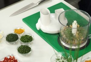 السبانخ الحمص