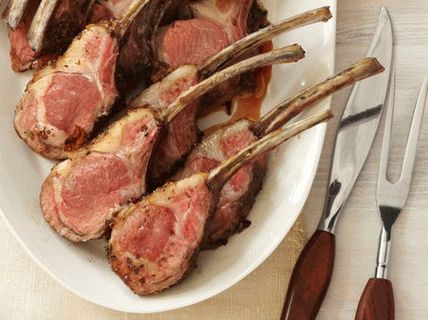 صورة لرف الحمل مع إكليل الجبل