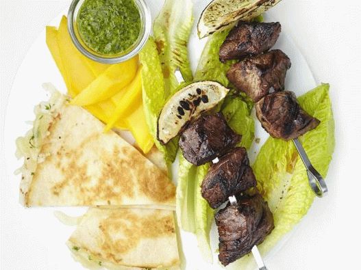 صورة كويساديلا مع الشواء