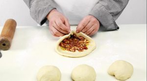 Kubdari مع لحم الخنزير