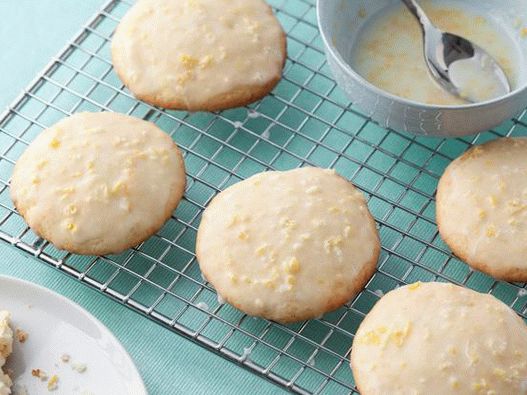 Photo Lemon cookies with ricotta and lemon ice