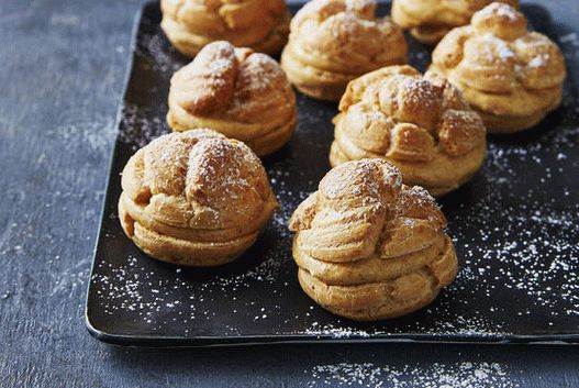 profiteroles اليقطين حار الغلوتين