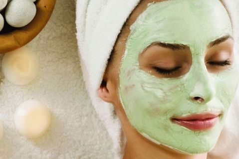 أسرار وأقنعة الأقنعة المنزلية