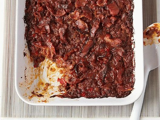 صورة طبق خزفي مع الفاصوليا