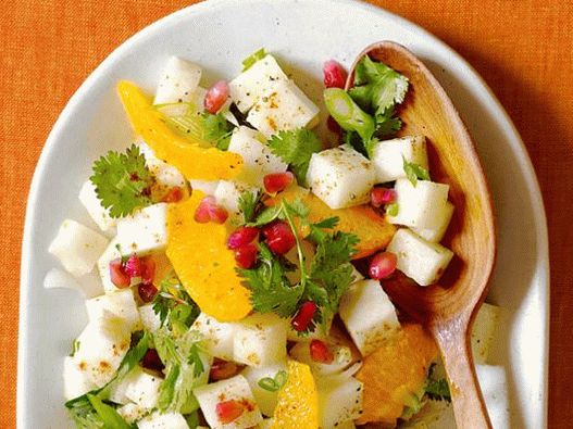 صور سلطة الحكمة الحارة مع صلصة الحمضيات والرمان