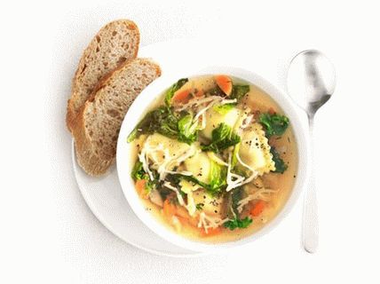 شوربة الخضار مع الرافيولي