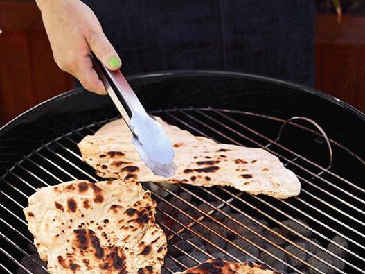 بيتزا مشوية