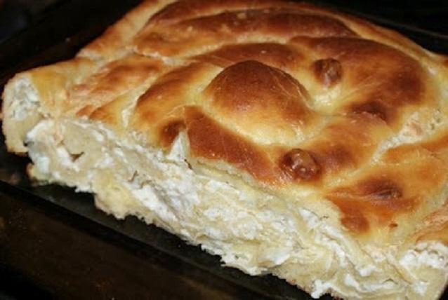الكعكة البلغارية مع الجبن
