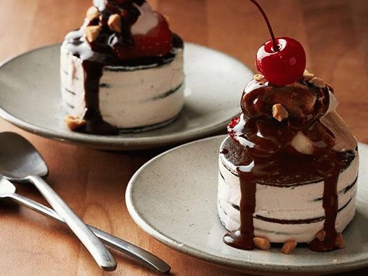 كعك الصور مع الآيس كريم