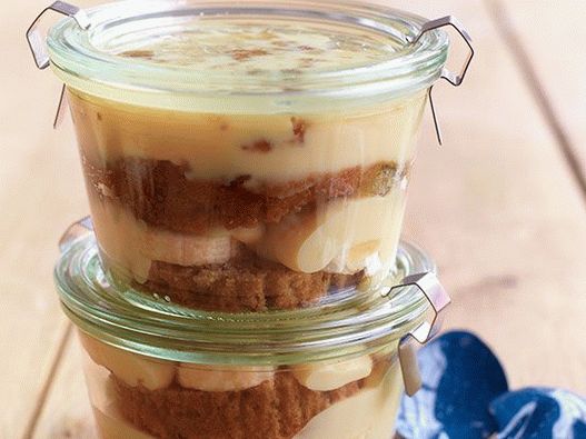 بودنغ الصور مع الموز والكعك