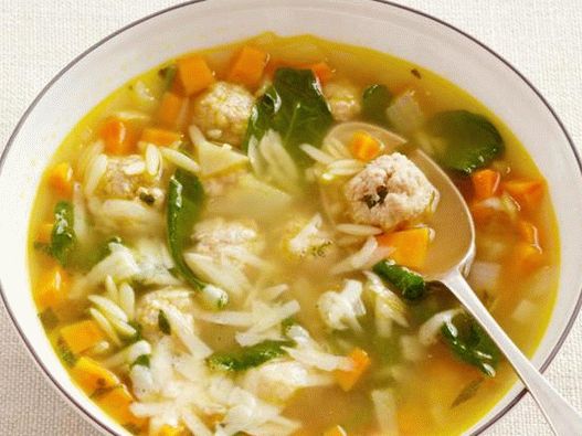 شوربة الزفاف الإيطالية مع كرات اللحم و باستا أورزو