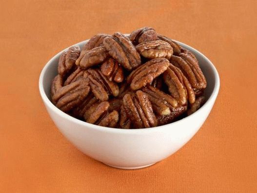 جوز البقان في زجاج القيقب