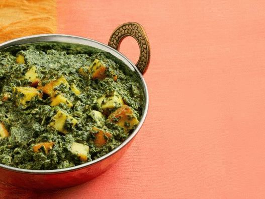 Photo Saag Paneer - جبنة هندية مع السبانخ