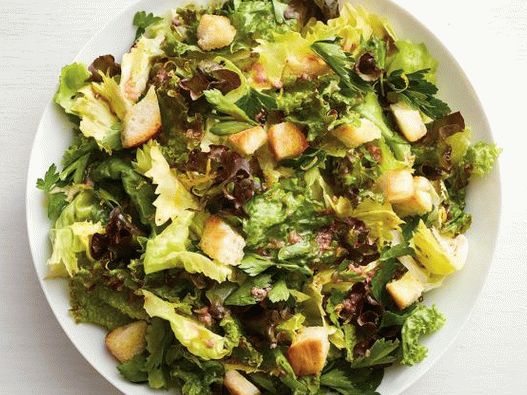 Photo Escariol سلطة مع الثوم وصلصة الأنشوجة