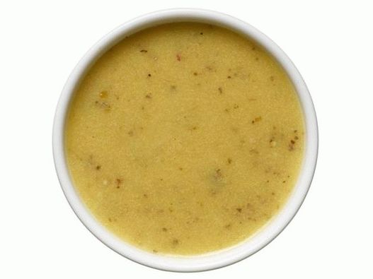 خلع الملابس مع زيت الزيتون المتبل