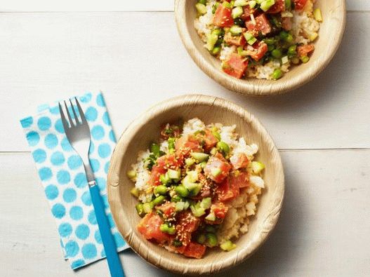 Photo Poke Salad with Tuna