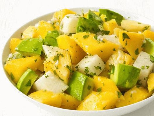 سلطة الصور مع الحكمة والفواكه