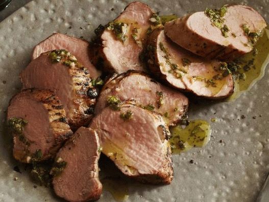 فوتو لحم الخنزير المتن في صلصة تشيميشوري