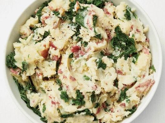 صور بطاطس مقطعة مع الكرنب المطهي