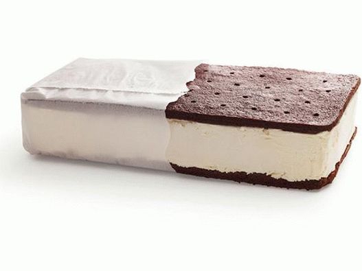 كعكة الآيس كريم