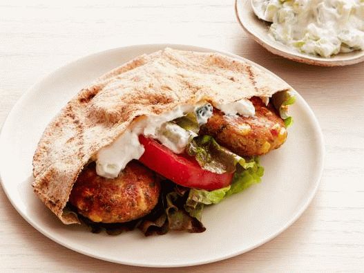 Photo Vegetarian-burger in pita