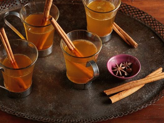Photo Apple cider with spices
