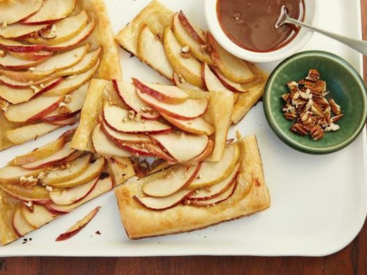 Photo Apple tart whip up