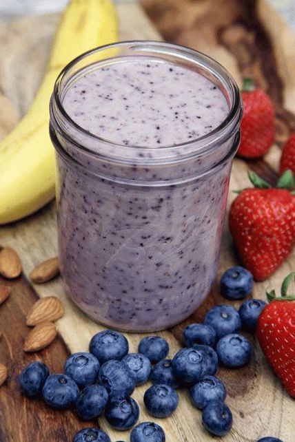 فوتو بيري مع حليب اللوز