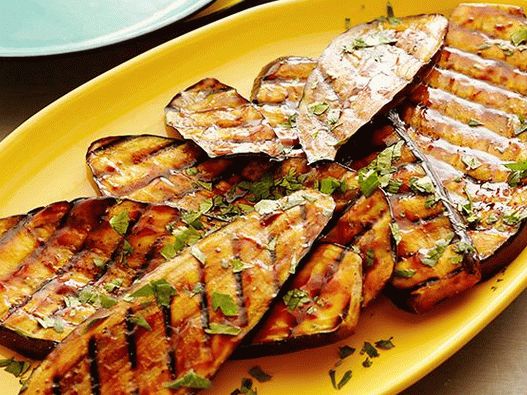 صورة من الباذنجان المشوي المشوي في التزجيج Hoisin