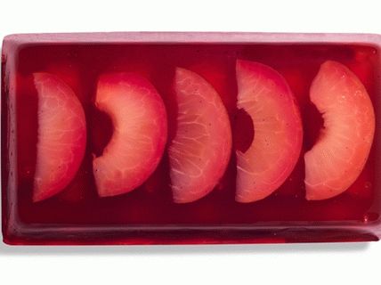 صور من جيلي البرقوق مع الخوخ