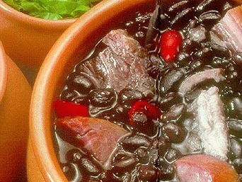 Feijoada - طبق برازيلي تقليدي